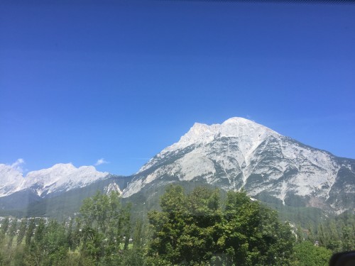 東歐