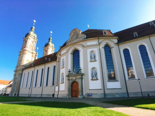 【奇峯湖泊，親近自然】德瑞雙國，金色快車之旅