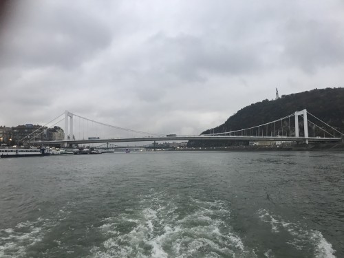 布拉格，奧地利