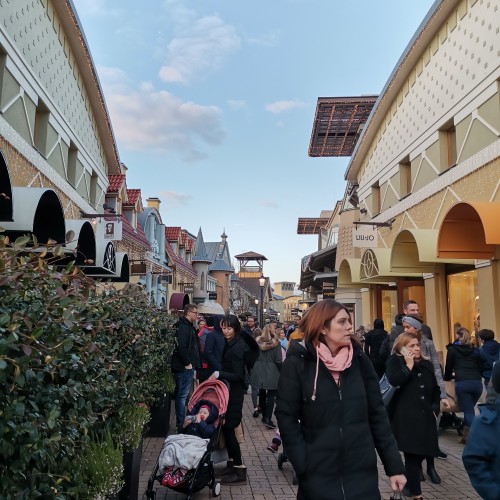 Wertheim Village購物村之旅(Würzburg維爾茨堡出發)