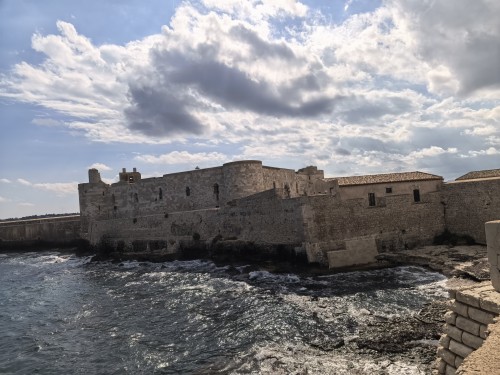 義大利南部和西西里島