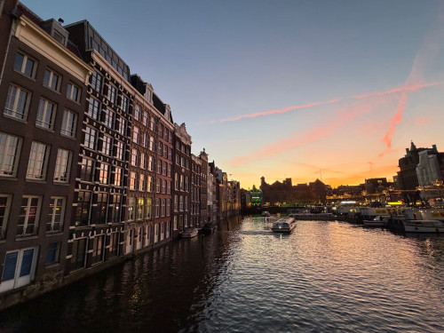 遍遊西歐風情6日深度遊（巴黎往返·荷比盧德法五國六日遊）