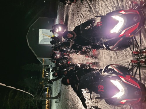 6日縱貫拉普蘭極光破冰之旅•聖誕老人村|破冰船|帝王蟹之旅|狗拉雪橇|雪地摩託追極光•贈送馴鹿農場