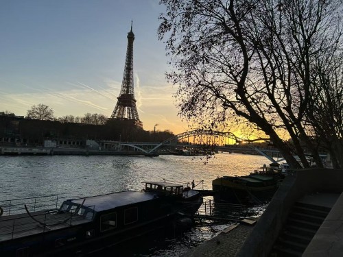 歐洲環遊14日• 遍遊西歐+義大利南法（法蘭克福往返）