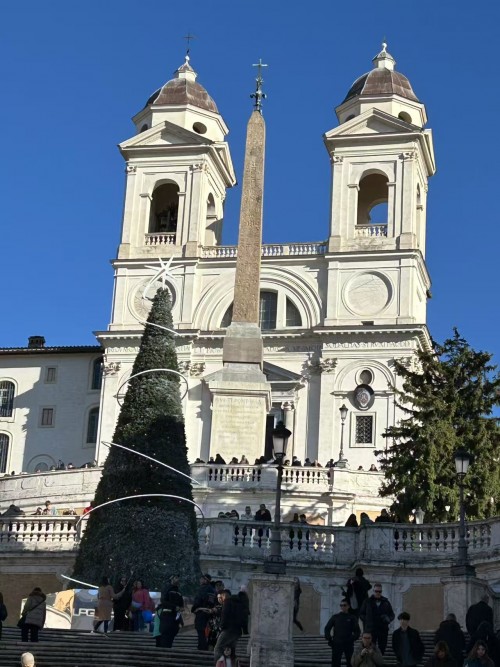 歐洲環遊14日• 遍遊西歐+義大利南法（法蘭克福往返）