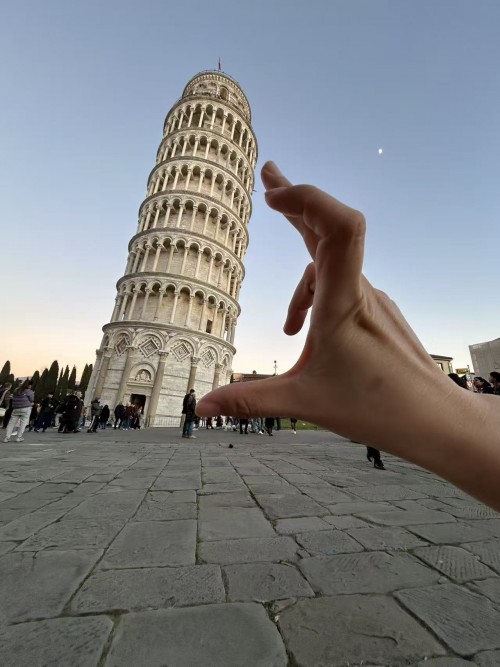 歐洲環遊14日• 遍遊西歐+義大利南法（法蘭克福往返）