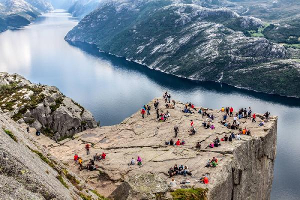 挪威呂瑟峽灣遊船一日遊(斯塔萬格往返|3小時·英文團)
