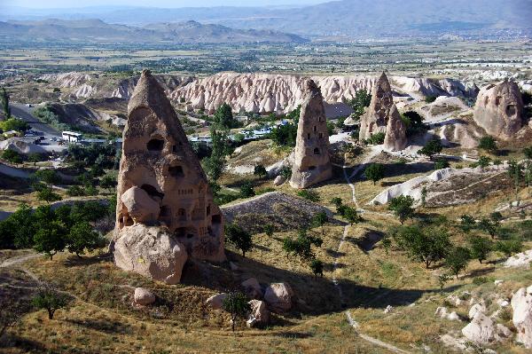 土耳其卡帕多奇亞一日遊（中文導遊+午餐土耳其菜+地下城門票+酒店接送）