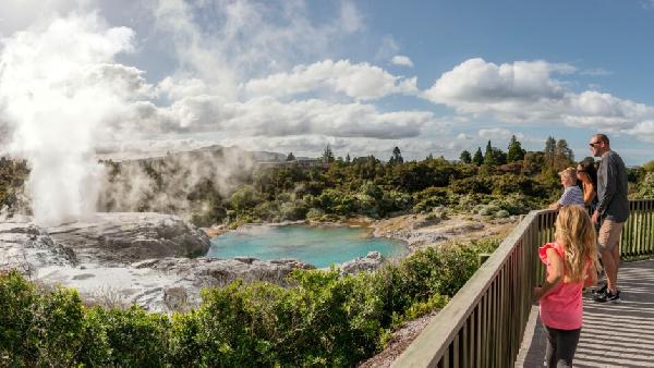 紐西蘭北島4天•奔馳小團（奧克蘭往返）