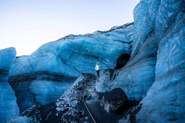 火山下的冰洞之旅|卡特拉火山冰洞探險Katla lce Cave(雷克雅未克/維克往返)