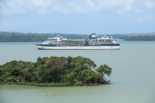 Celebrity名人郵輪無極號 | 加納利群島航線巴塞隆納上下 | 冬季避寒郵輪13天12夜航旅