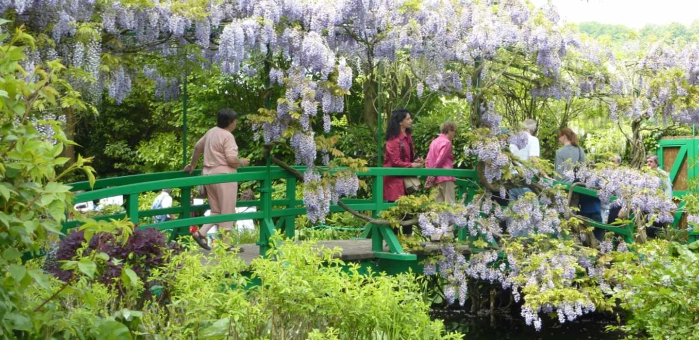 法國印象派大師莫奈故居花園+吉維尼小鎮半日遊 (巴黎往返)