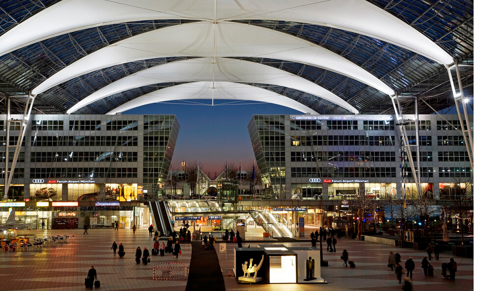 慕尼黑國際機場（MUC）- 慕尼黑市區（中英文接送機）