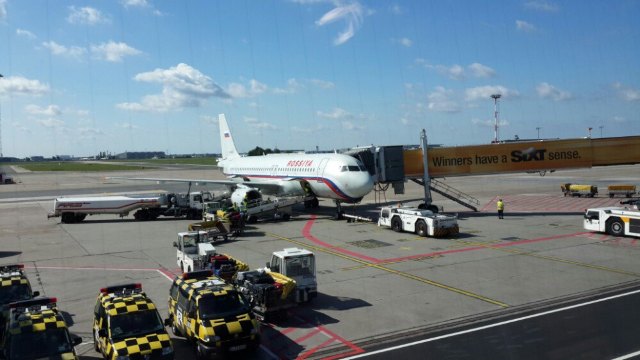 柏林機場（Flughafen Berlin-Schoenefeld Airport）接送機 - 中英文接送機服務