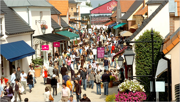 巴黎河谷購物村（La Vallée Village Outlet）巴士票（英文司機）